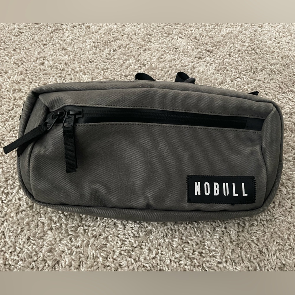 NOBULL CROSSBODY BAG